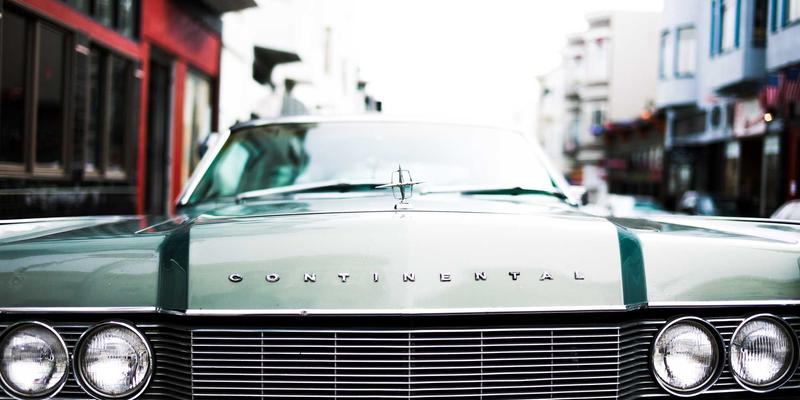 Unity与Unreal引擎之争如何重塑手机游戏开发？玩家社区与游戏资讯生态的变革